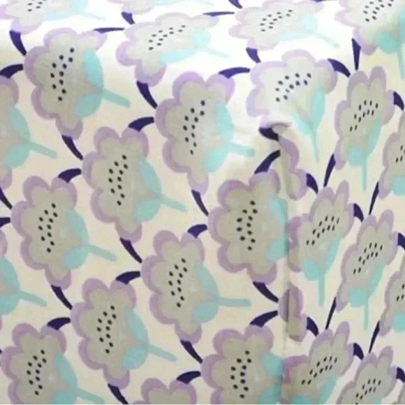 The PeanutShell Zoe Standard Crib Sheet Discontinued Floral New in Package - Picture 3 of 4